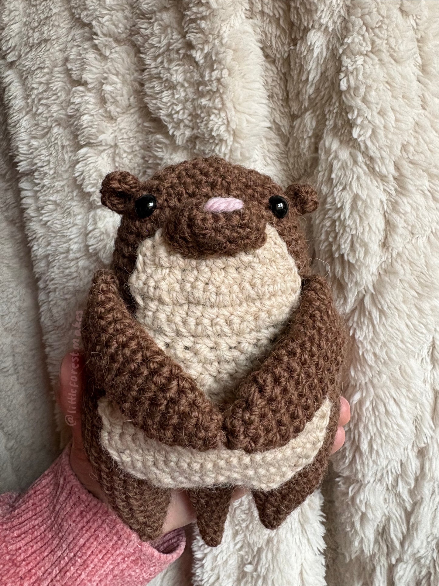 Olivia and Otis the Otters Crochet Plushie Doll Animal Pattern - [DIGITAL PDF] (downloadable file)