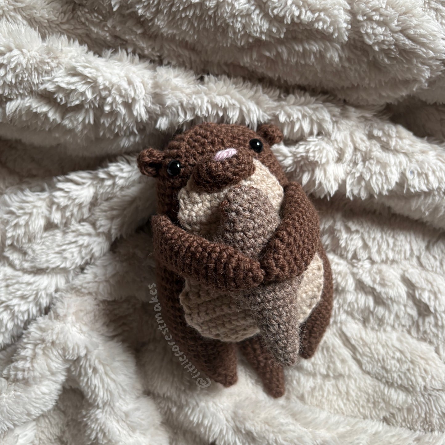 Olivia and Otis the Otters Crochet Plushie Doll Animal Pattern - [DIGITAL PDF] (downloadable file)