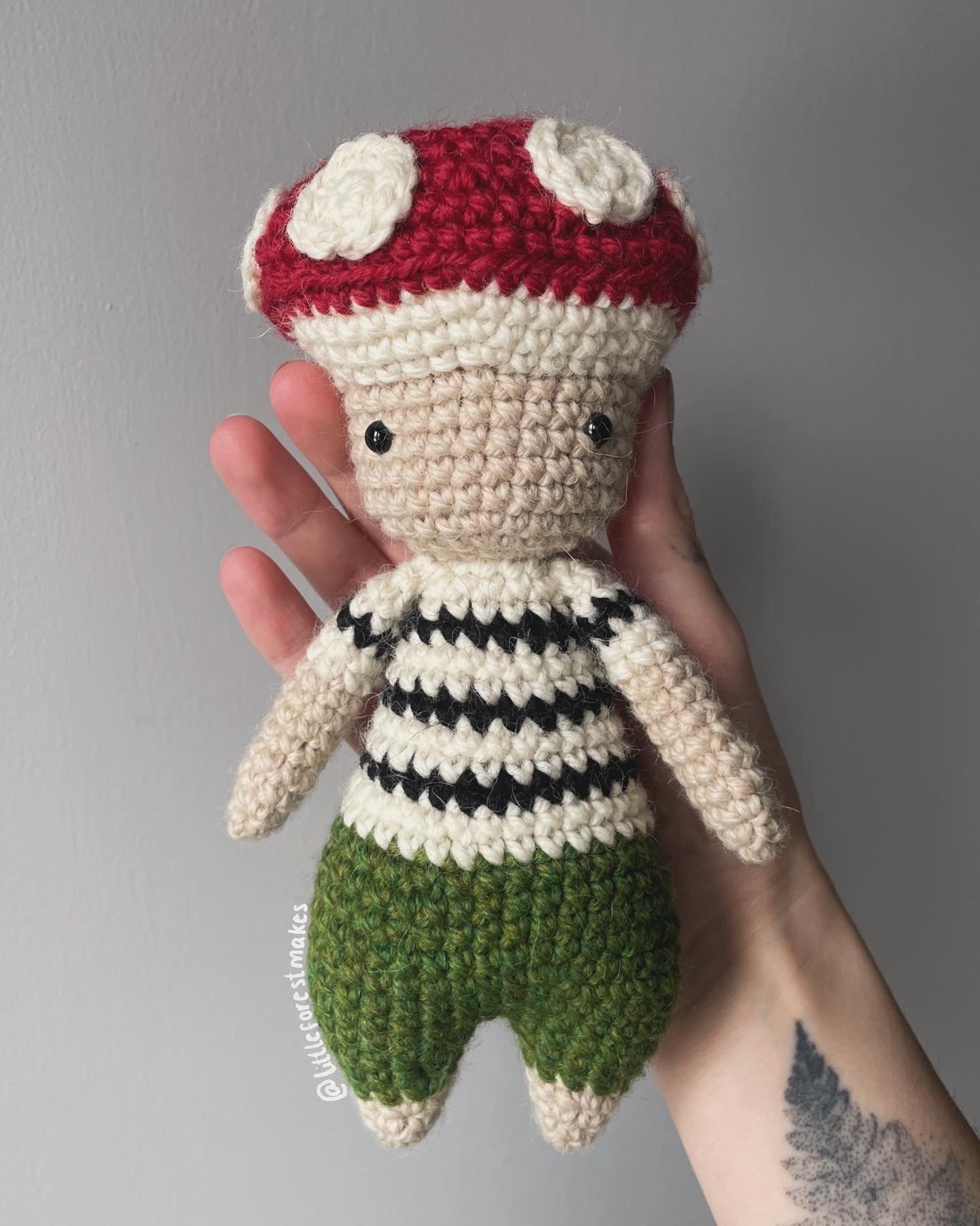 Crochet Melvin the Mushroom Toadstool Amigurumi Doll Plushie Pattern [DIGITAL PATTERN ONLY] [Downloadable File]