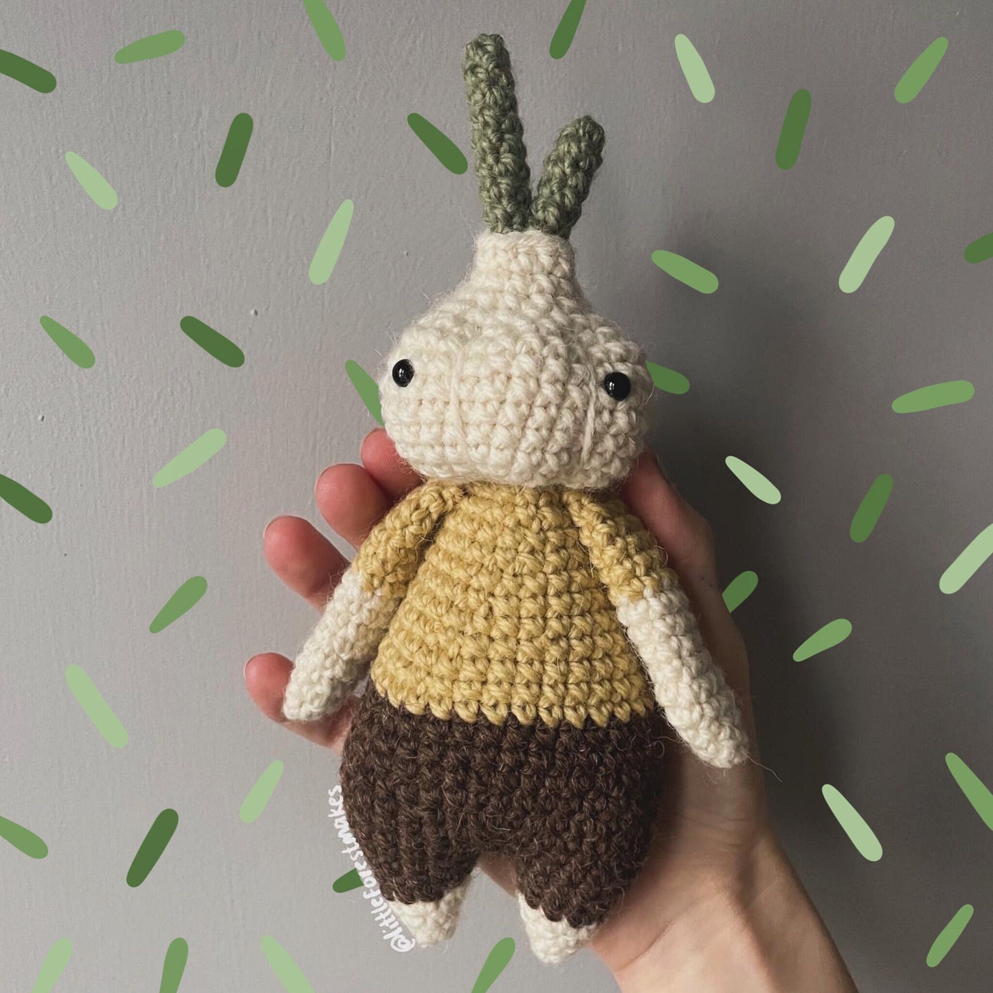 Gregory the Garlic Crochet Vegetable Plushie Pattern [DIGITAL PDF] (Downloadable File)
