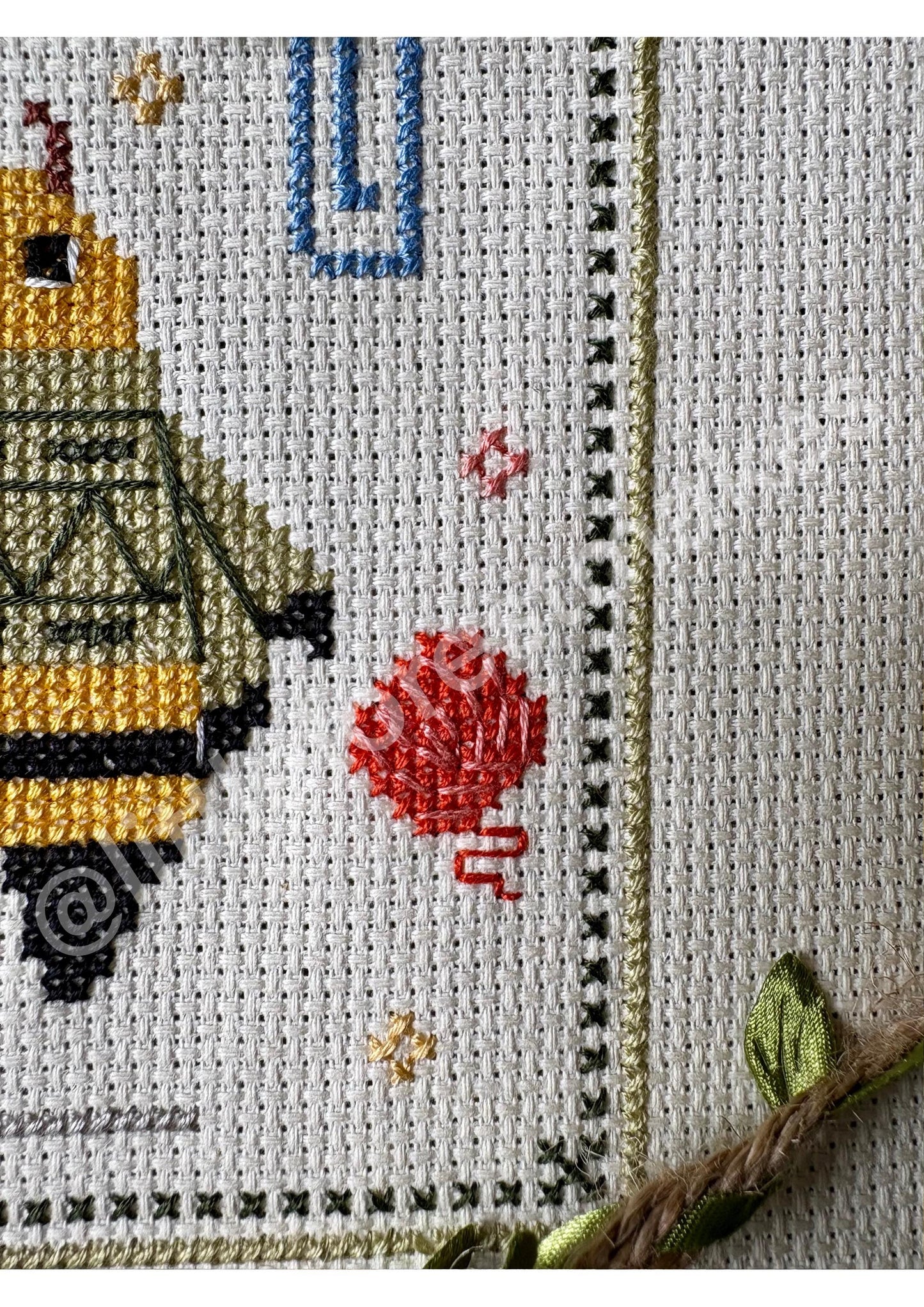 Busy Bonnie Bee Cross Stitch Pattern Craft Sewing Needlework [Digital Download] [PDF]